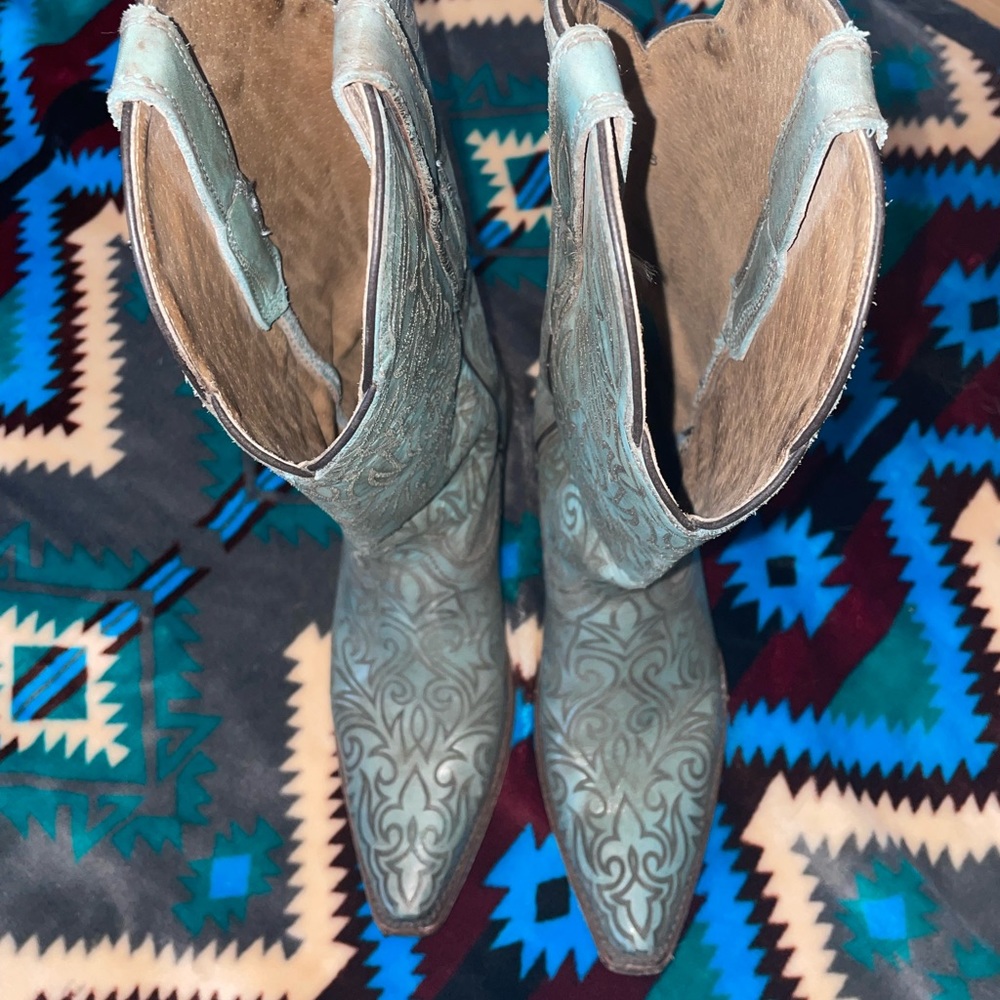 Teal snip toe Ariat Boots
